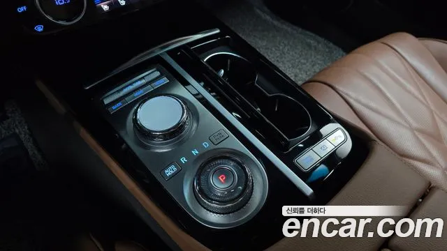 Genesis G80 RG3 — Фото автомобиля 12