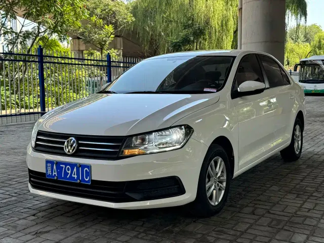 Фотография автомобиля — Volkswagen Santana