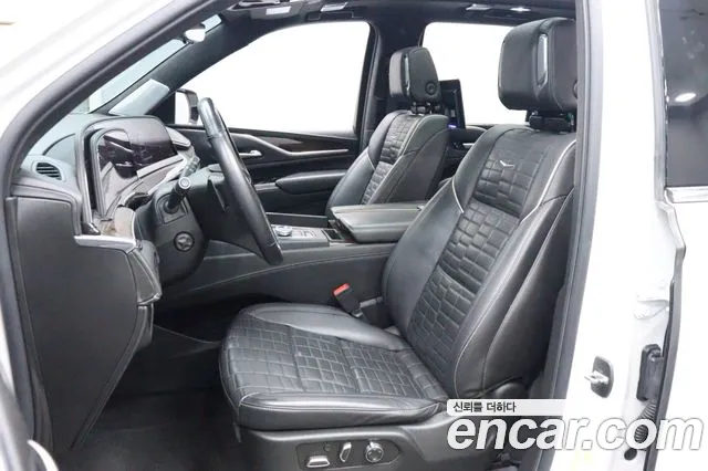 Cadillac Escalade Escalade 5 поколение — Фото автомобиля 7