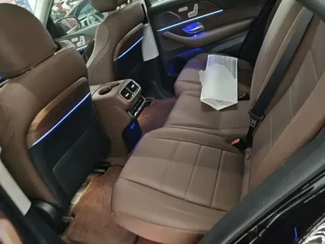 Mercedes-Benz GLE-Class — Фото автомобиля 16