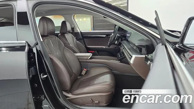 Hyundai Grandeur GN7 — Фото автомобиля 16