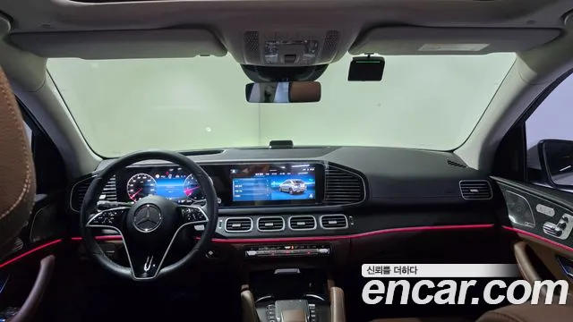Mercedes-Benz GLE-Class — Фото автомобиля 17
