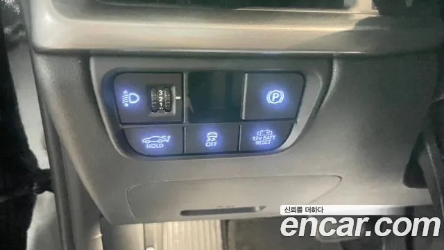 Hyundai Grandeur GN7 — Фото автомобиля 10