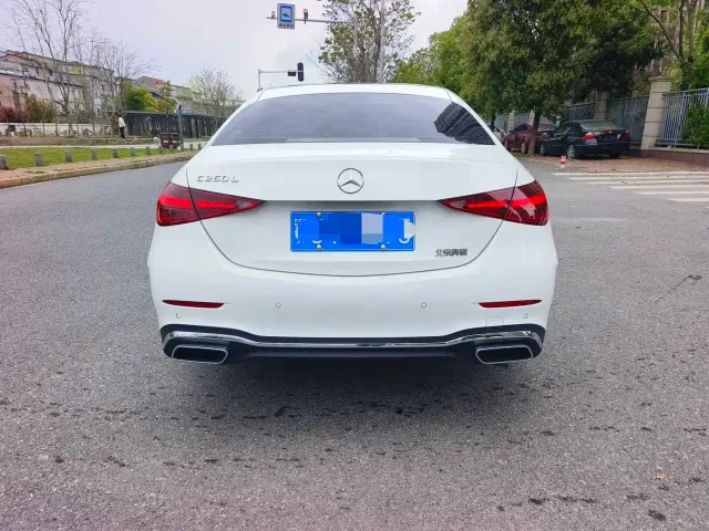 Mercedes-Benz C-Class — Фото автомобиля 4