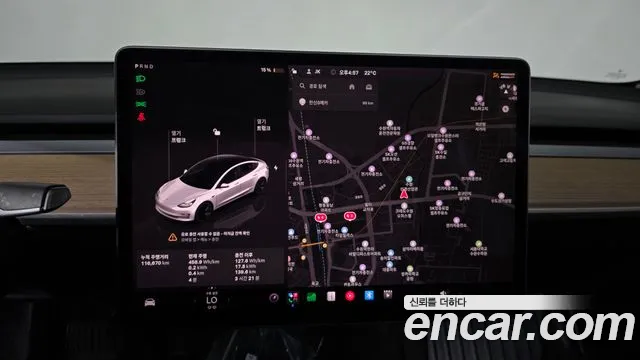 Tesla Model 3 — Фото автомобиля 18