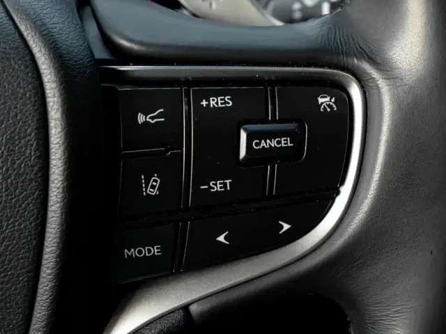 Lexus ES — Фото автомобиля 18