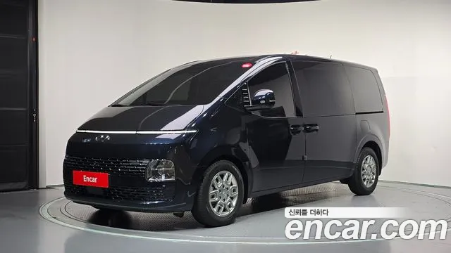 Фотография автомобиля — Hyundai Staria