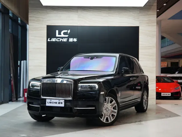 Фотография автомобиля — Rolls-Royce Cullinan