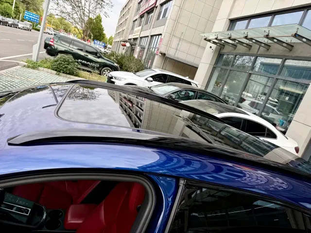 Porsche Macan — Фото автомобиля 24