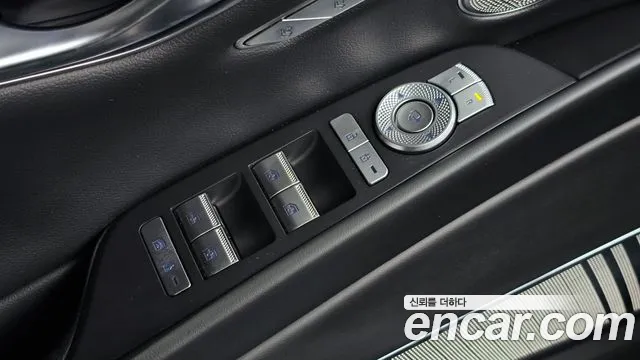 Genesis G80 RG3 — Фото автомобиля 15