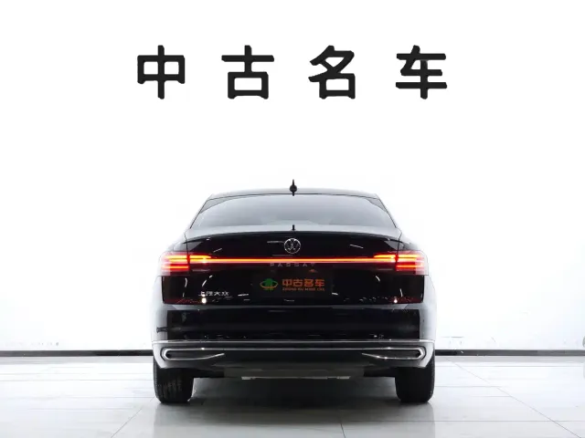 Volkswagen Passat — Фото автомобиля 5