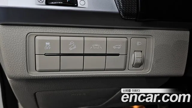 KG_Mobility_Ssangyong Rexton All Rexton Дизель 2.2 4WD — Фото автомобиля 13