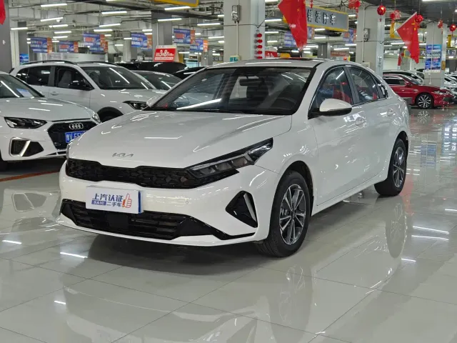 Фотография автомобиля — Kia K3