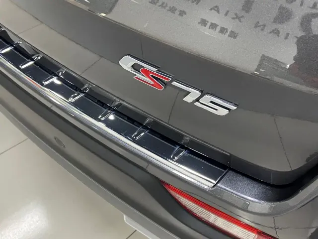 Changan CS75 — Фото автомобиля 7