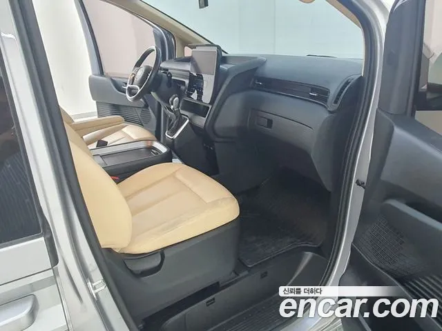 Hyundai Staria — Фото автомобиля 13