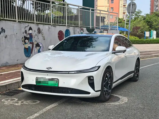 Фотография автомобиля — Changan Qiyuan A07