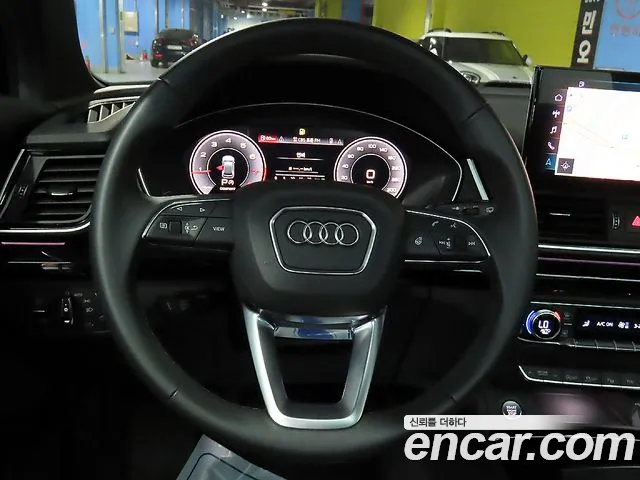 Audi Q5 FY — Фото автомобиля 10