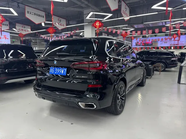 BMW X5 — Фото автомобиля 13