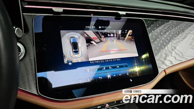 Mercedes-Benz E-Class — Фото автомобиля 15