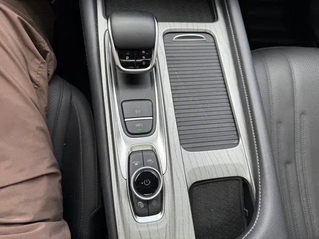 Chery Fulwin A8 — Фото автомобиля 19