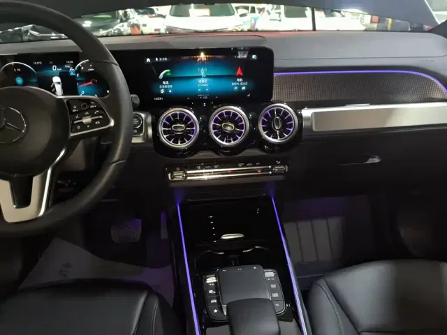 Mercedes-Benz GLB-Class — Фото автомобиля 8
