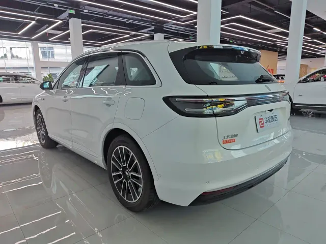 Shangjie SUV — Фото автомобиля 3