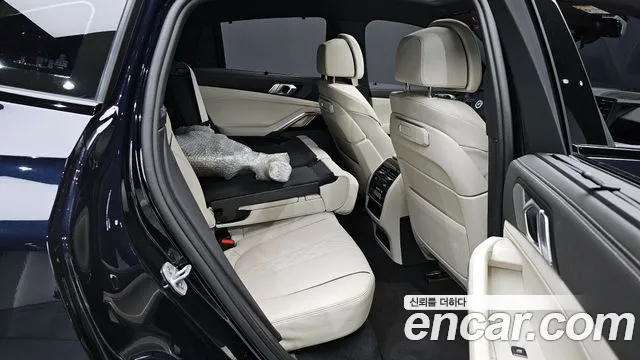 BMW X6 xDrive40i M Sport — Фото автомобиля 9