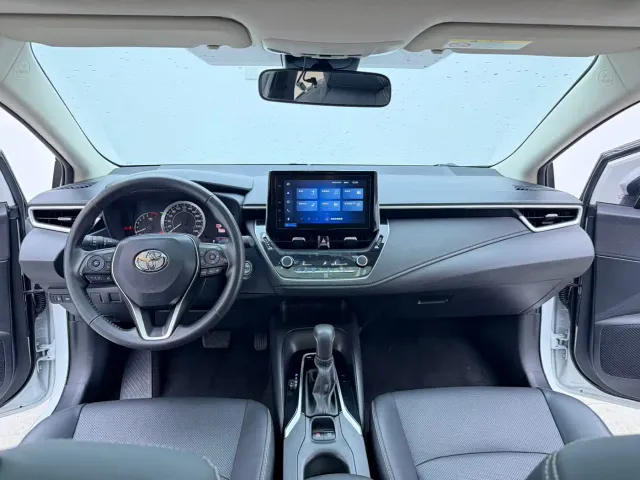 Toyota Corolla — Фото автомобиля 12
