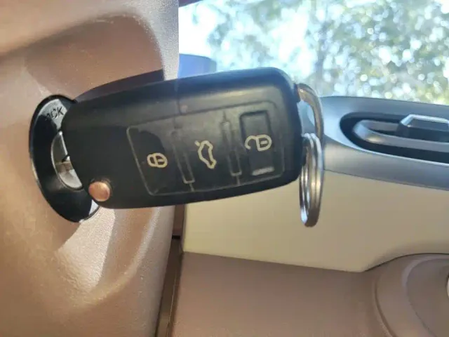 Wuling Hongguang Mini EV — Фото автомобиля 8