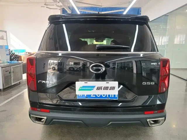 GAC Trumpchi GS8 — Фото автомобиля 4