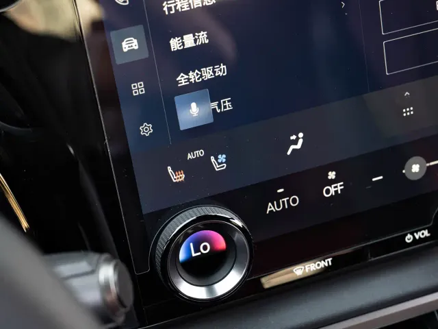 Lexus RX — Фото автомобиля 16