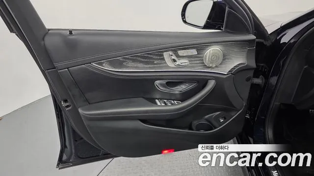 Mercedes-Benz E-Class E-класс W213 — Фото автомобиля 20