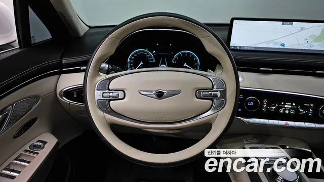 Genesis GV70 — Фото автомобиля 14