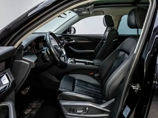 Audi Q6 — Фото автомобиля 8
