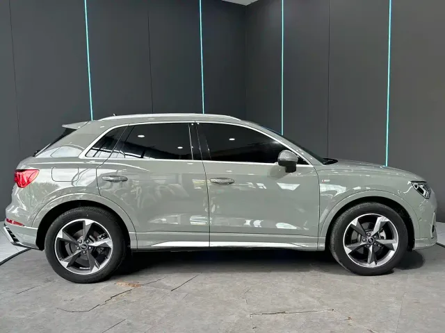 Audi Q3 — Фото автомобиля 5