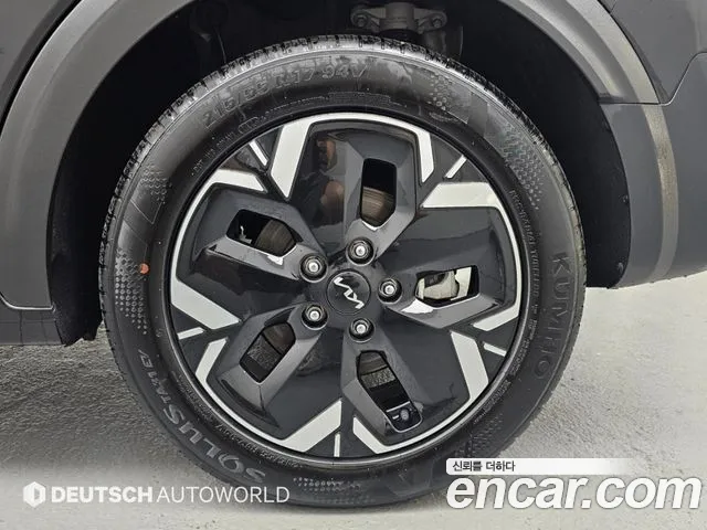 Kia Niro Niro (New) — Фото автомобиля 5