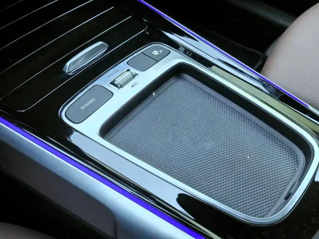Mercedes-Benz GLB-Class — Фото автомобиля 18