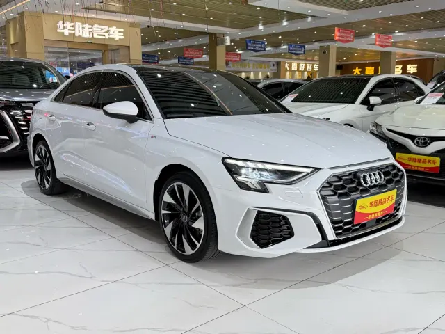 Audi A3 — Фото автомобиля 3