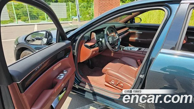Genesis G90 — Фото автомобиля 10
