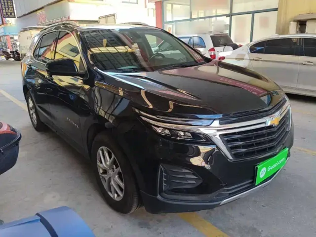 Chevrolet Equinox — Фото автомобиля 3