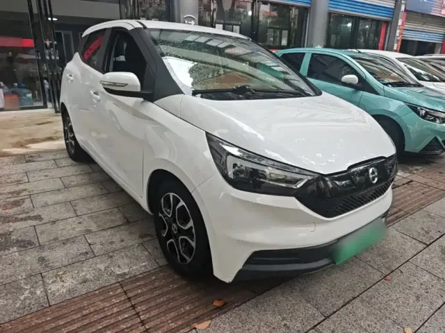 JMEV EV3 — Фото автомобиля 3
