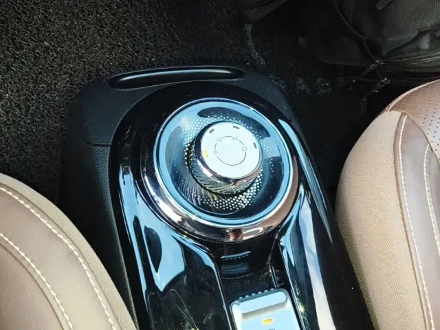 Wuling Bingo — Фото автомобиля 13