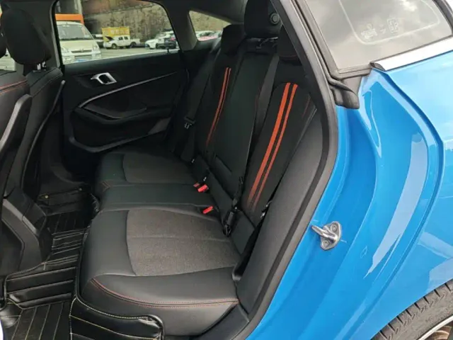 BMW 2 Series — Фото автомобиля 16