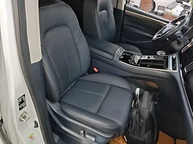 GAC Trumpchi M8 — Фото автомобиля 24