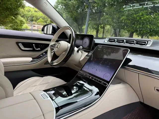 Mercedes-Benz Maybach S-Class — Фото автомобиля 12