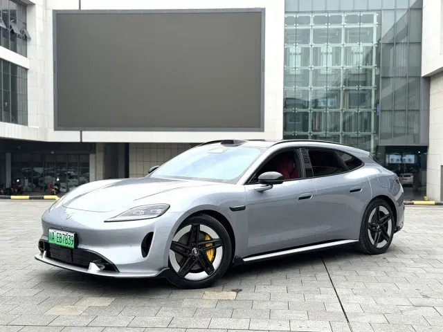 Фотография автомобиля — Shangjie Z7T