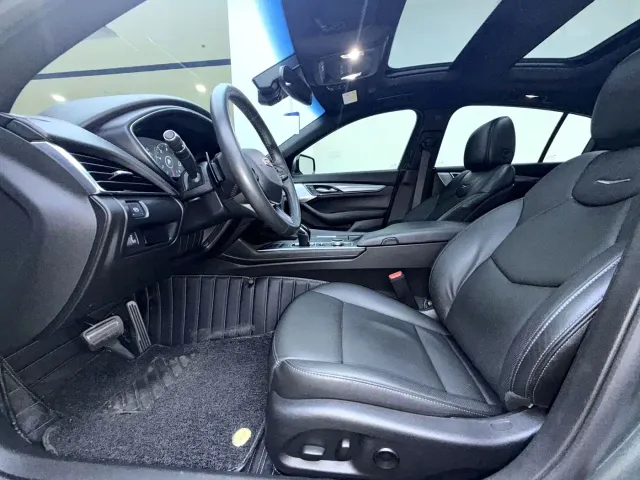 Cadillac CT5 — Фото автомобиля 7
