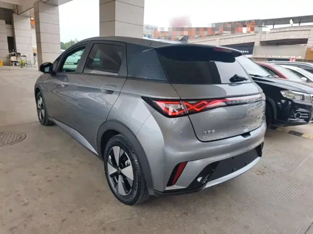 BYD Dolphin — Фото автомобиля 4