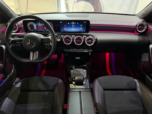Mercedes-Benz A-Class — Фото автомобиля 7