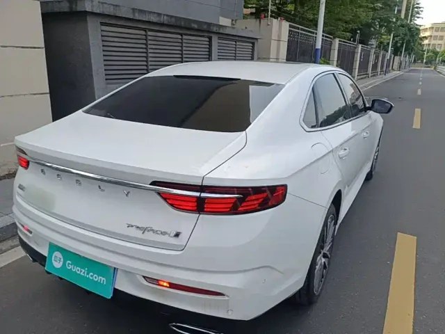 Geely Xingrui — Фото автомобиля 6